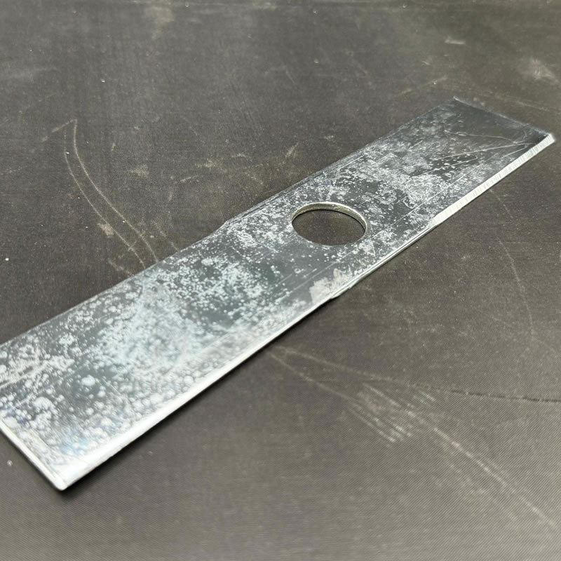 Cugina – Cuchilla plana de dos dientes universal para desbrozadora